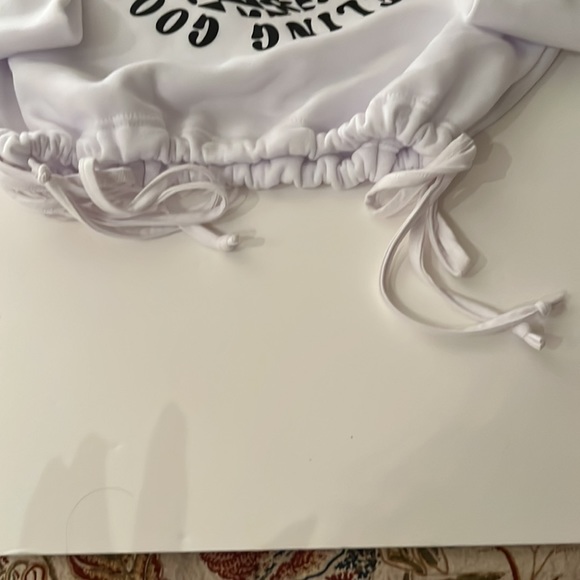 Live Dazed Women NWT-Size Med Sweatshirt-super soft - Picture 5 of 7